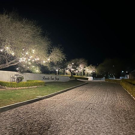 Cabanas, Suites Y Habitaciones Rancho San Jorge Bernal Exteriér fotografie